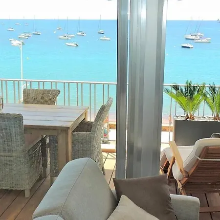 Emplacement Privilegie Pour Ce Bel Apartment Saint-Raphael (Var)